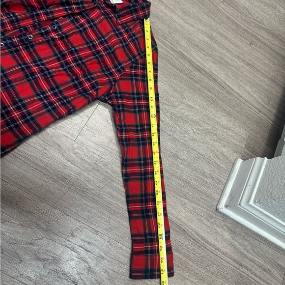 Weatherproof Red and Black Plaid Women’s Button Down Flannel Shirt Size LARGE - Picture 4 of 4